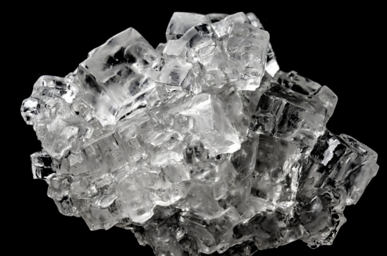 Cubic salt crystal aggragate