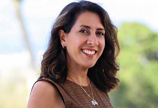 Profile of Elaheh Ahmadi