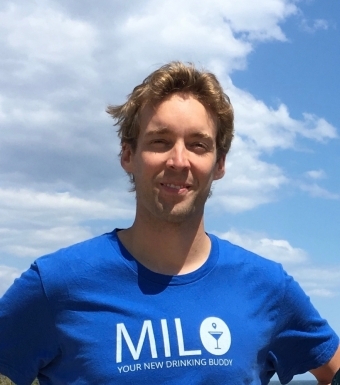 Bob Lansdorp in Milo t-shirt