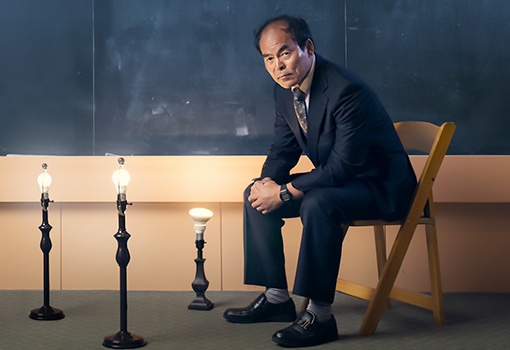 UCSB professor and Nobel Laureate Shuji Nakamura. Photograph by Matt Perko